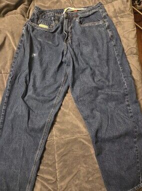 Empyre Men's Dark Blue Relaxed Fit Jeans
